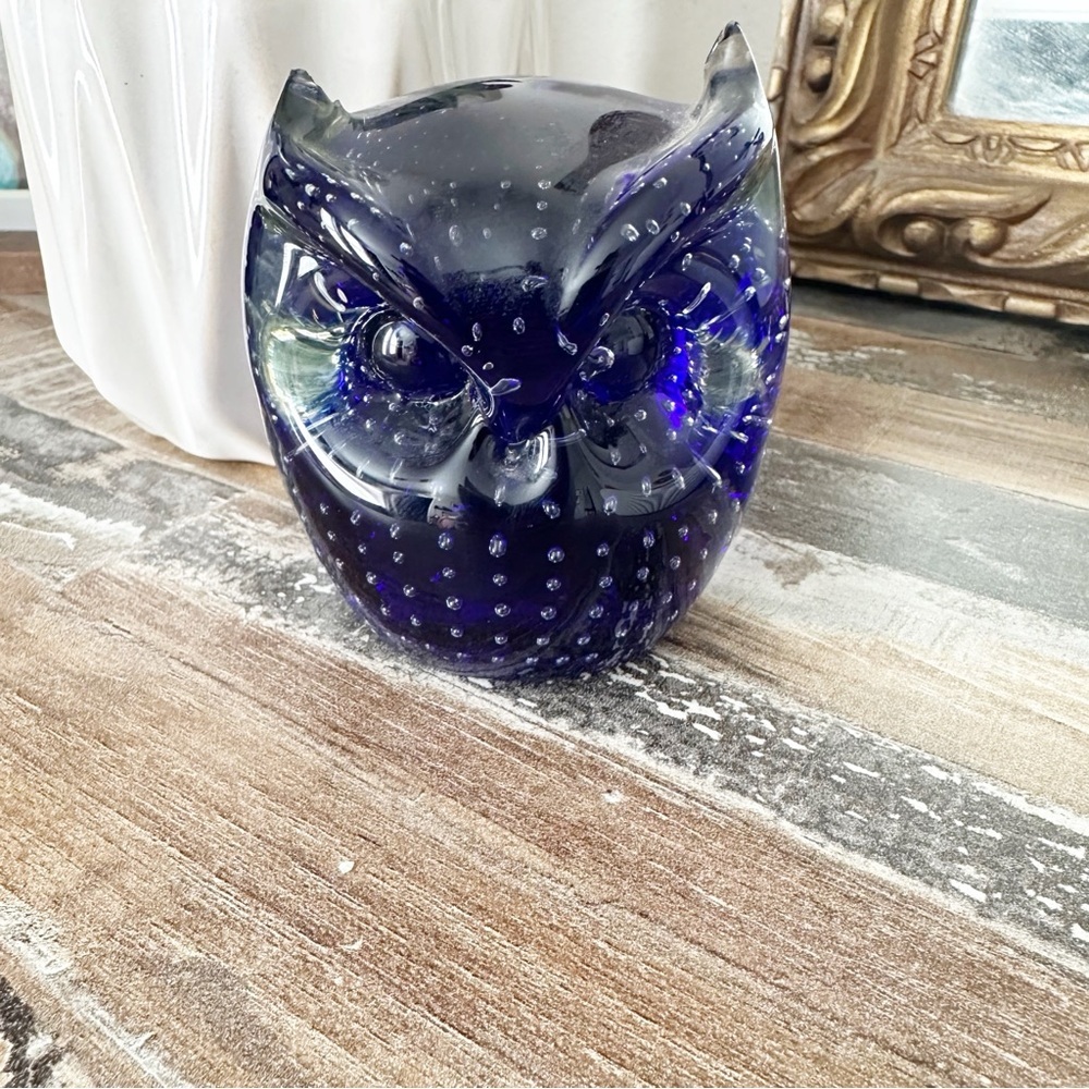 Vintage cobalt blue glass owl paperweight